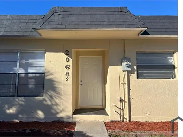 20682 NW 38th Ave, Miami Gardens, FL 33055