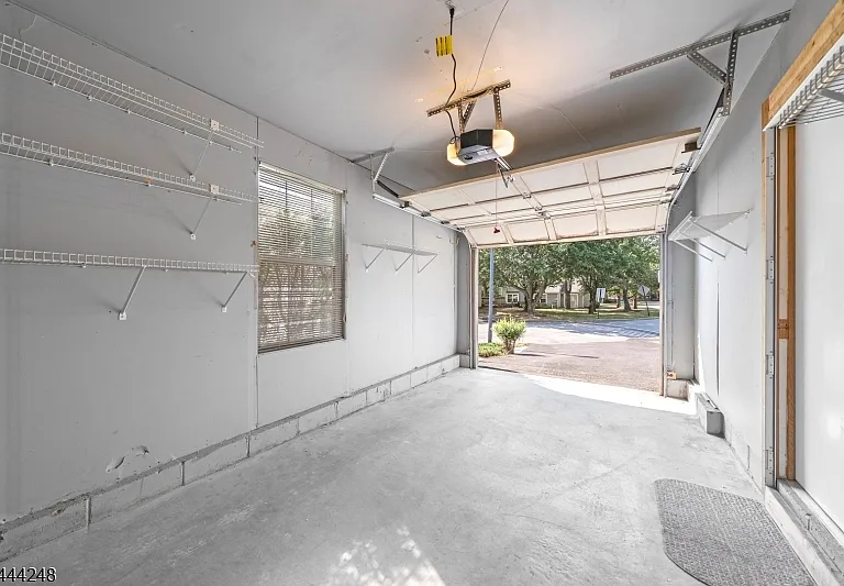 123 Harrow Dr — Photo 18