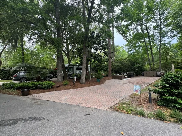 133 Arrow Rd #172, Hilton Head Island, SC 29928