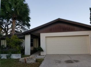 1616 Summit Way, Dunedin, FL 34698