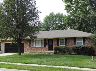 2718 Northridge Dr, Columbia, MO 65202