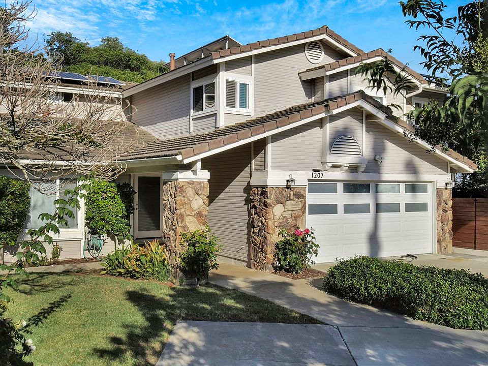 1207 Calle Christopher, Encinitas, CA 92024 Zillow
