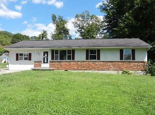 966 Valley Vista Dr, Manchester, OH 45144