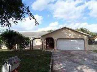 9579 NW 27th St, Pompano Beach, FL 33065