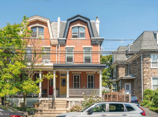 25 E Gravers Ln, Philadelphia, PA 19118