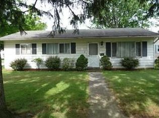434 Lawrence St, Bellevue, OH 44811