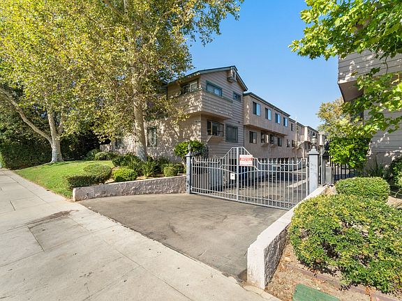 2nd image of 7904 N Topanga Canyon Blvd #7