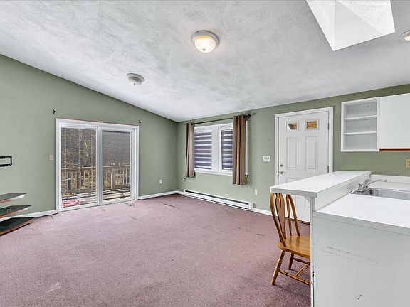 4th image of 35 Ashumet Road UNIT 10C