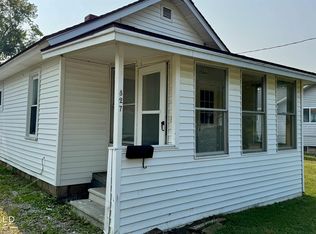 827 Lingle Ave, Owosso, MI 48867