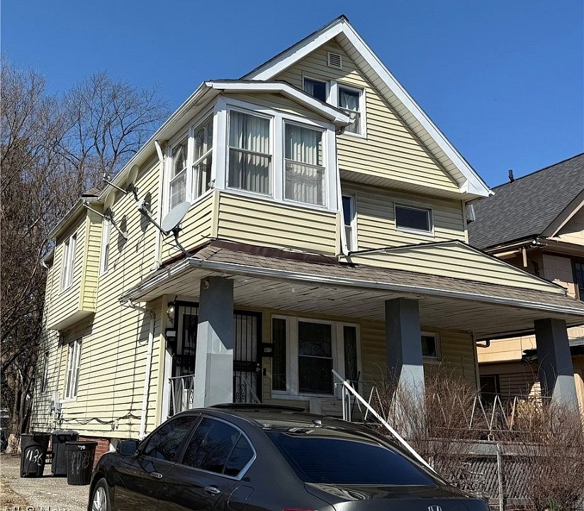 2nd image of 1188 Rozelle Ave
