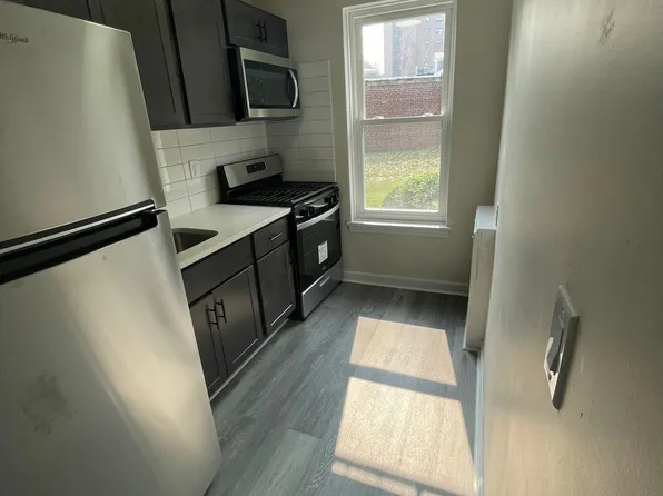 677 Park Ave, East Orange, NJ