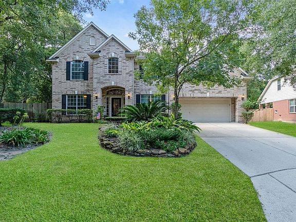 2nd image of 34 Hollow Glen Pl