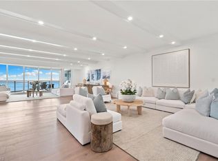 11125 Gulf Shore Dr PENTHOUSE 1, Naples, FL 34110