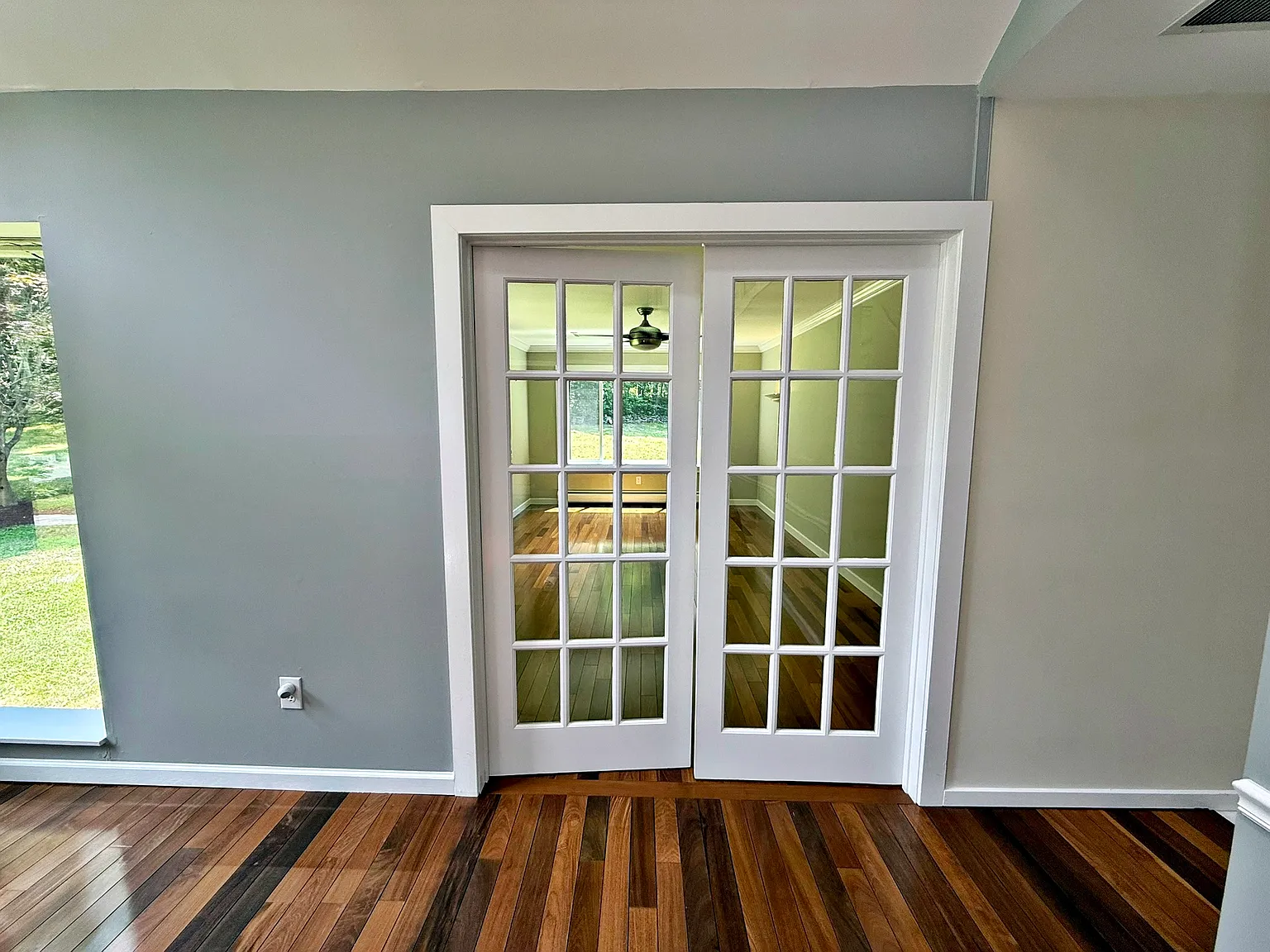 3 bed, 2064 sqft, $4,000 — Photo 4