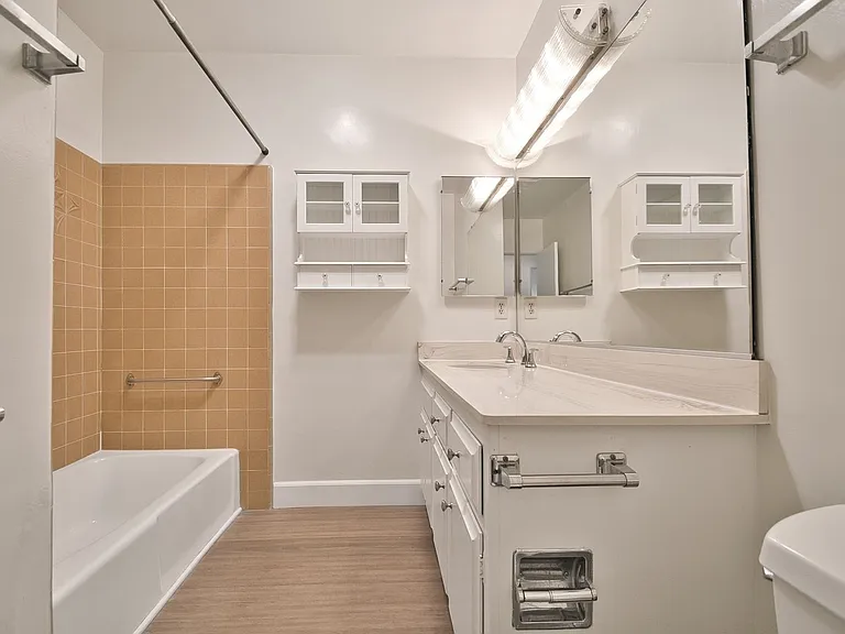 7817 Emerson Ave — Photo 10