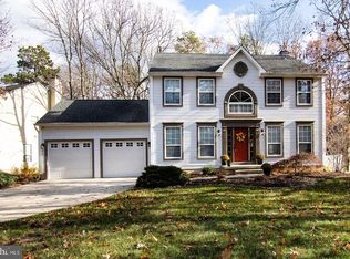 4 Elbow Ln, Sicklerville, NJ 08081