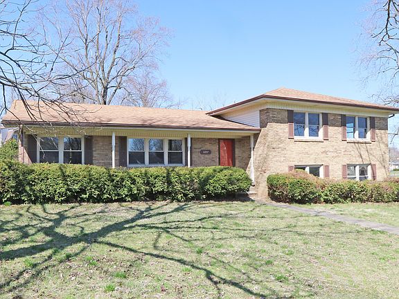 2nd image of 397 Coldstream Dr