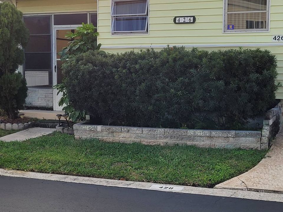 1st image of 5200 28th St #426