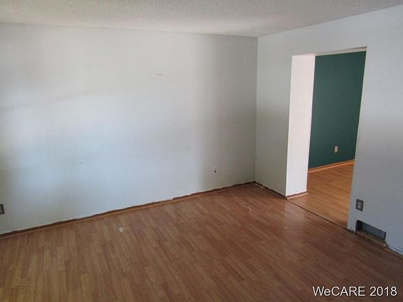 4th image of 2342 Amy Ave