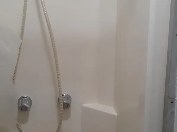 71 Raybrook Rd Floor 2, Yonkers, NY 10704