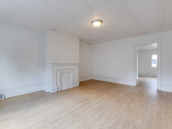 132 Southern Ave, Pittsburgh, PA 15211