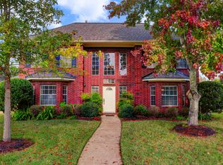 1615 Keystone Dr, Friendswood, TX 77546