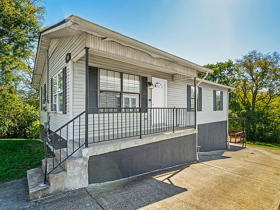 2nd image of 516 Yokley Dr