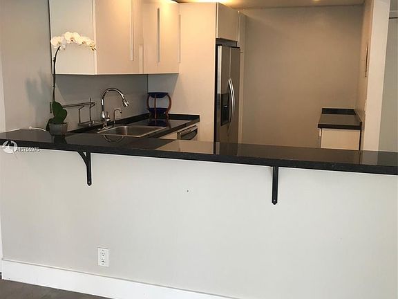 3rd image of 20379 W Country Club Dr APT 1039