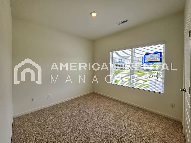 318 Ashland Dr SW — Photo 9