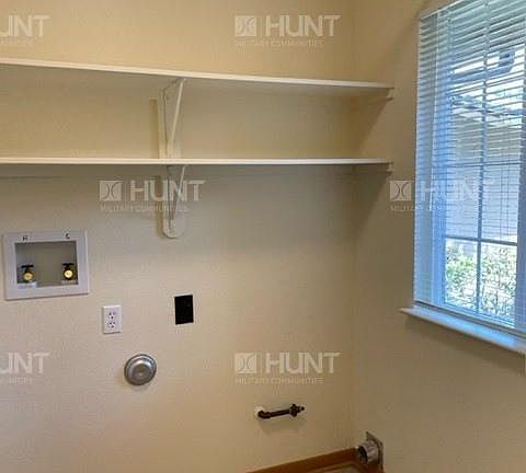 5th image of 4138B Florida Dr