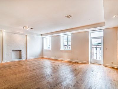 152 Broadway APT 4, Brooklyn, NY, 11211