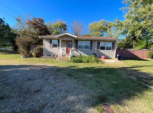 361 S Main St, Salem, AR 72576