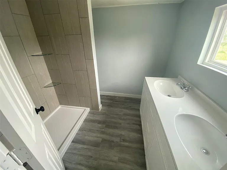 271 Cottonwood Trl — Photo 4