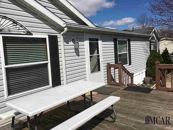 2nd image of 263 Wildflower Cir