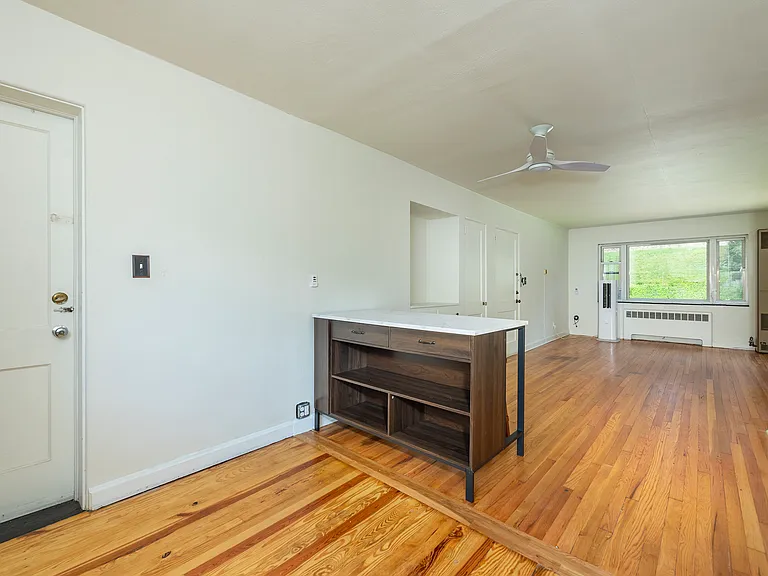 279 Kimberly Ave #6 — Photo 7