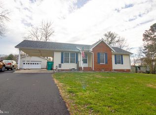 236 Milford St, Bowling Green, VA 22427