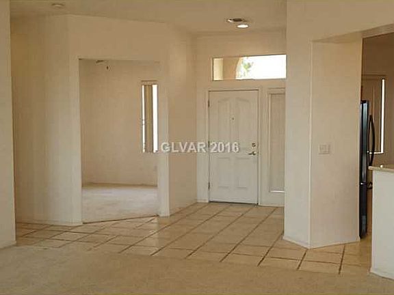 5th image of 2360 Hot River St