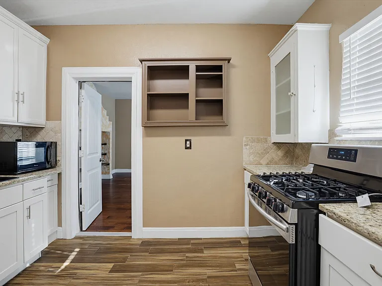 236 E Dullnig Ct #1 — Photo 8