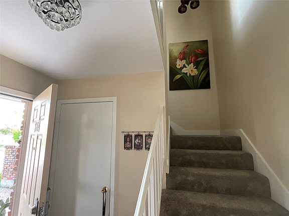 2nd image of 7004 Williams Dr