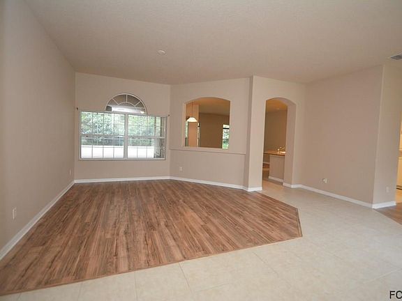 5th image of 39 Bassett Ln