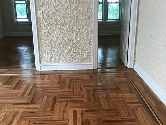 4th image of 1134 Thieriot Ave