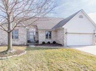17939 Anna Ct, Macomb, MI