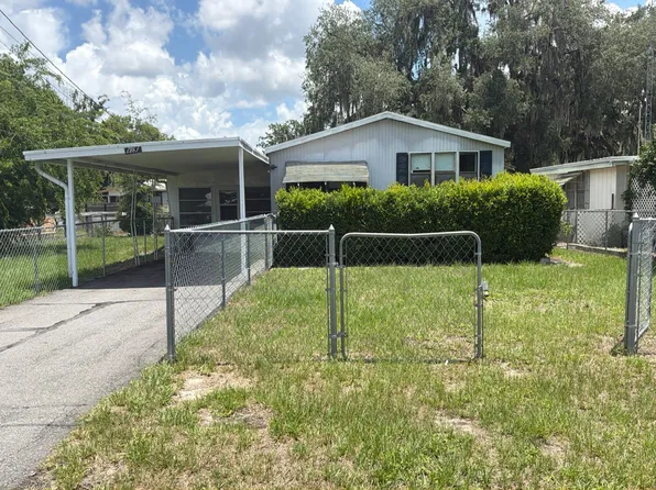 2063 County Road 439a, Lake Panasoffkee, FL 33538
