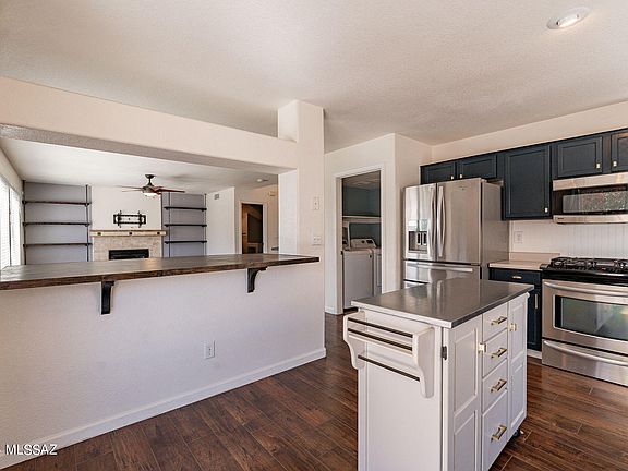 4th image of 8208 S Placita Del Parque