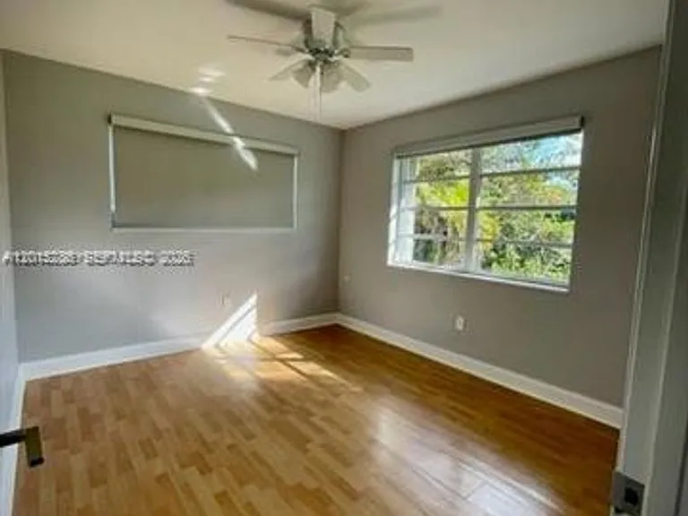 7425 SW 118th St — Photo 23