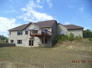 25849 Nightingale St NW, Isanti, MN 55040