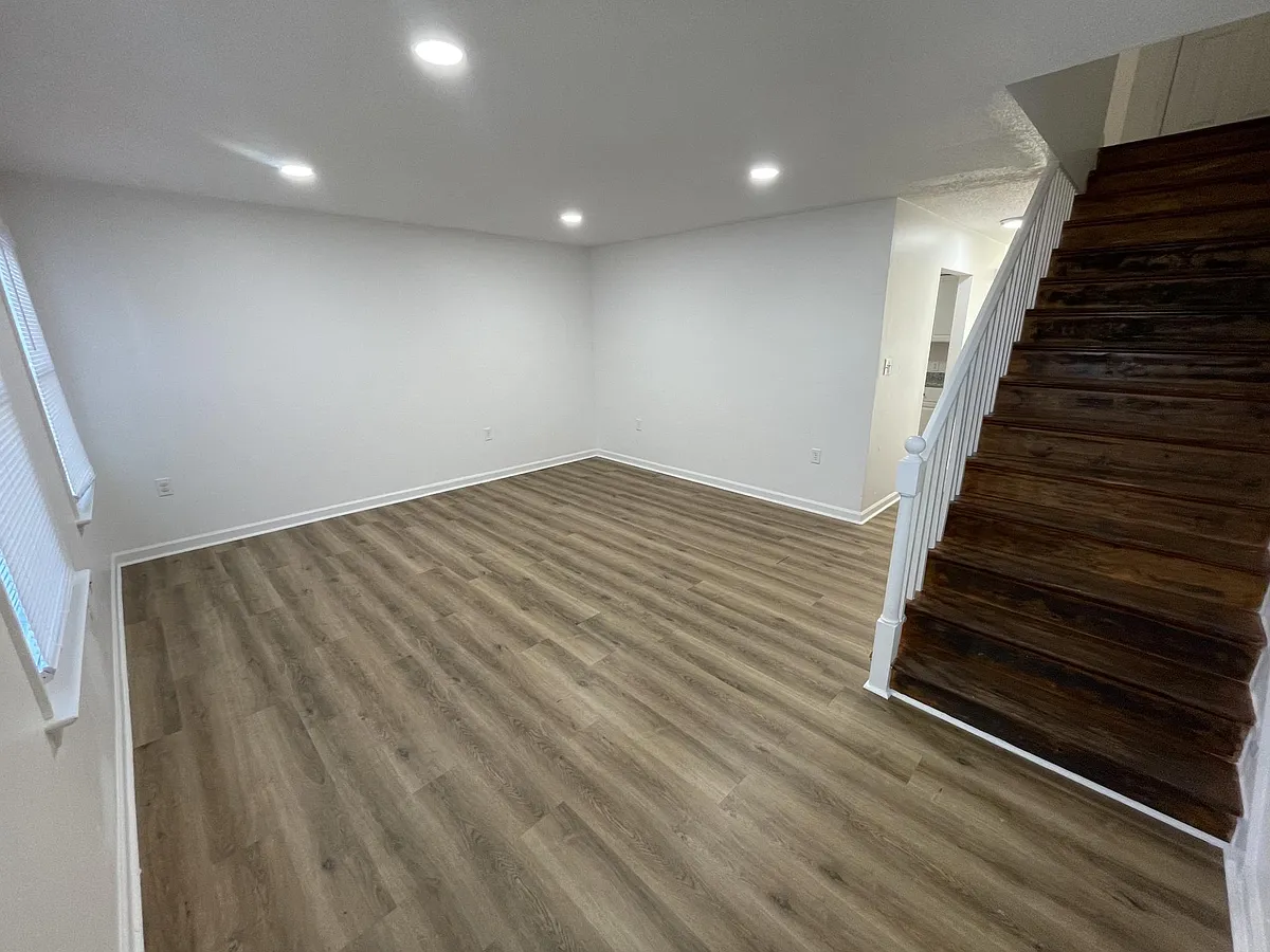 Entry / Living Room - 117 Park St