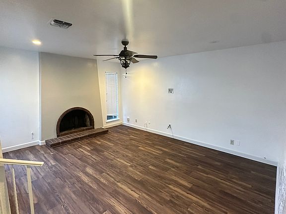 3rd image of 5432 N West Ave