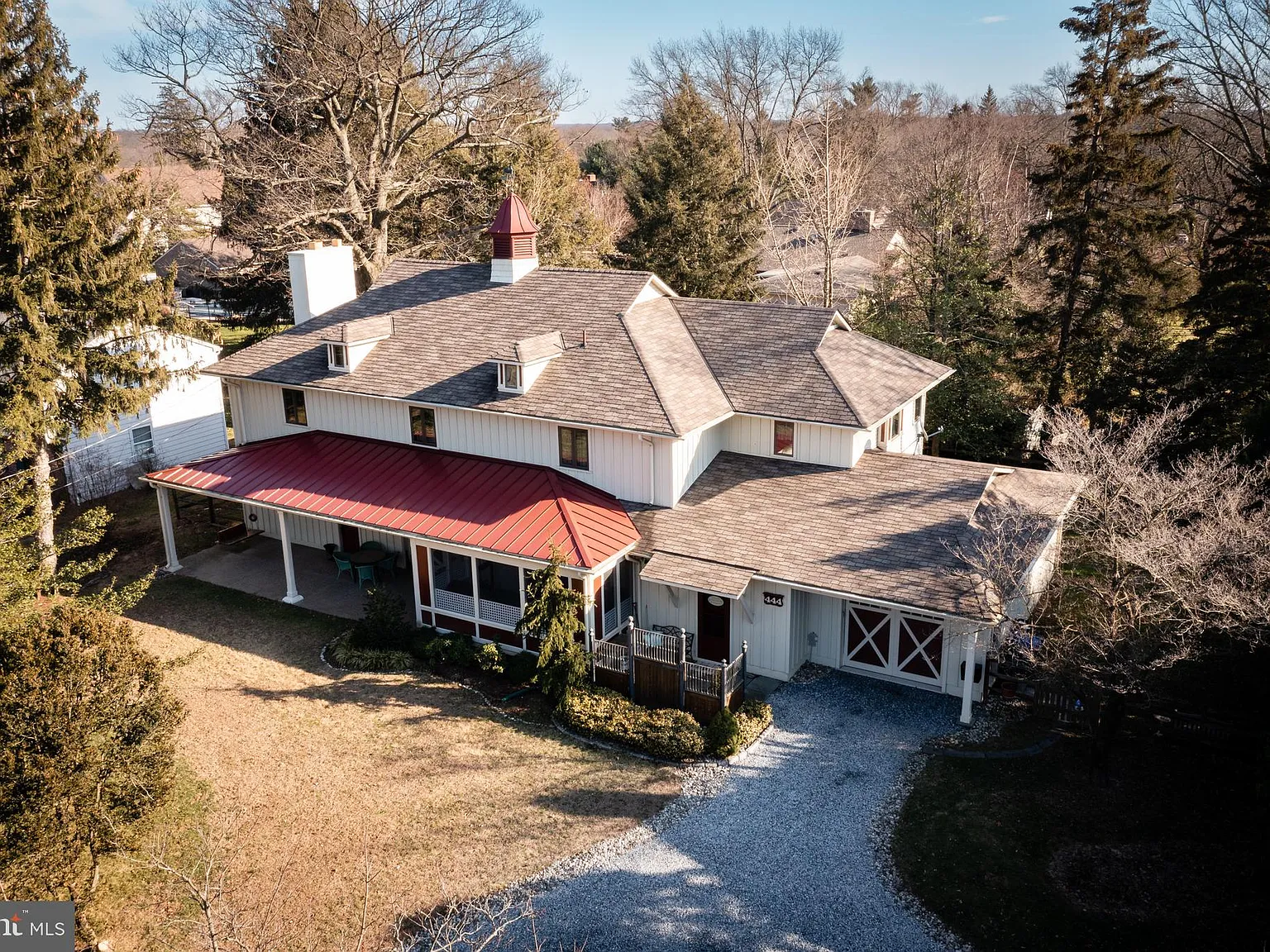 5 bed, 4.5 bath, 7140 sqft, $5,000 — Photo 3
