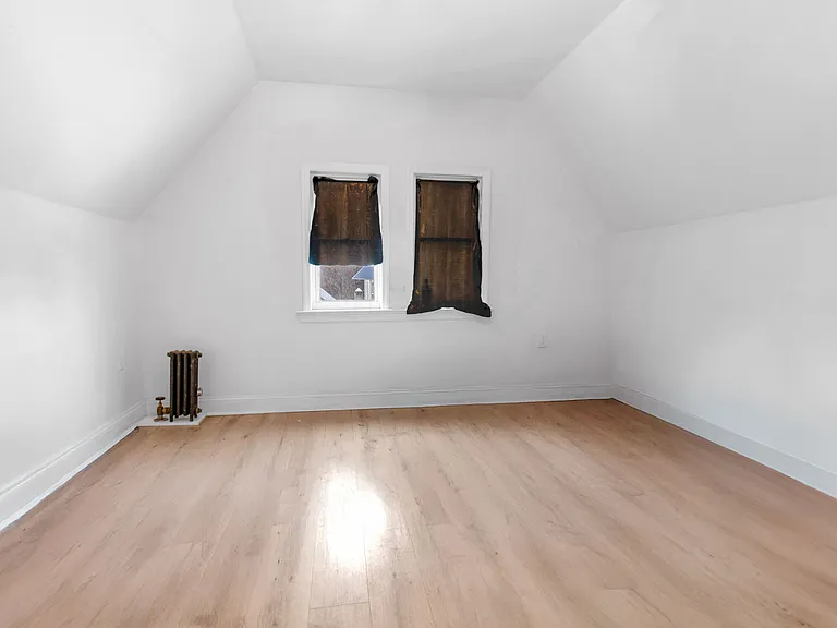 15 Highland Ave #1 — Photo 7